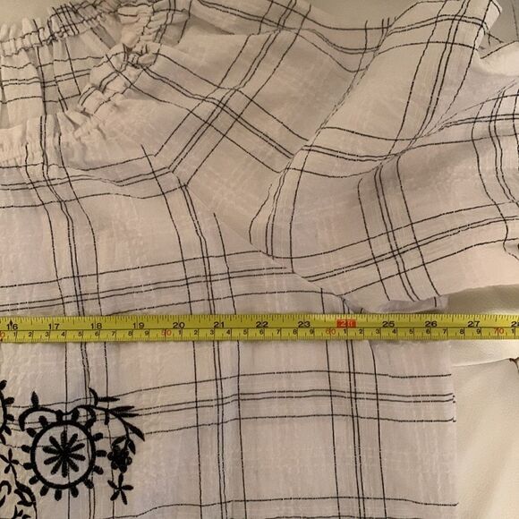 Westbound White Embroidered Top Tunic Size L - Picture 3 of 6